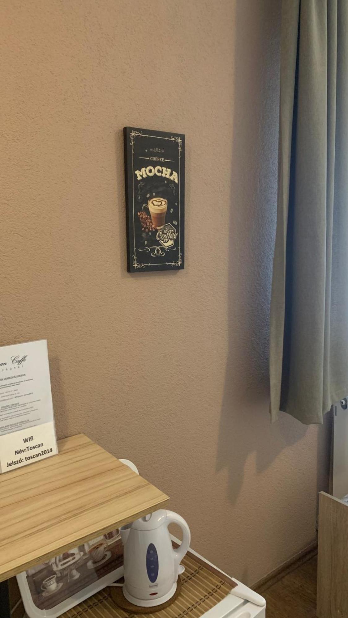 Toscan Caffe Gyál Esterno foto